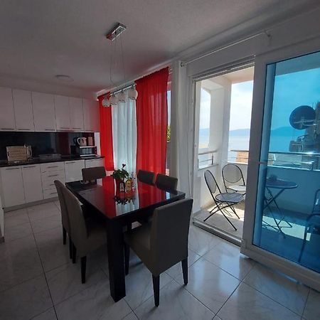 Sea Star Appartement Gradac  Buitenkant foto