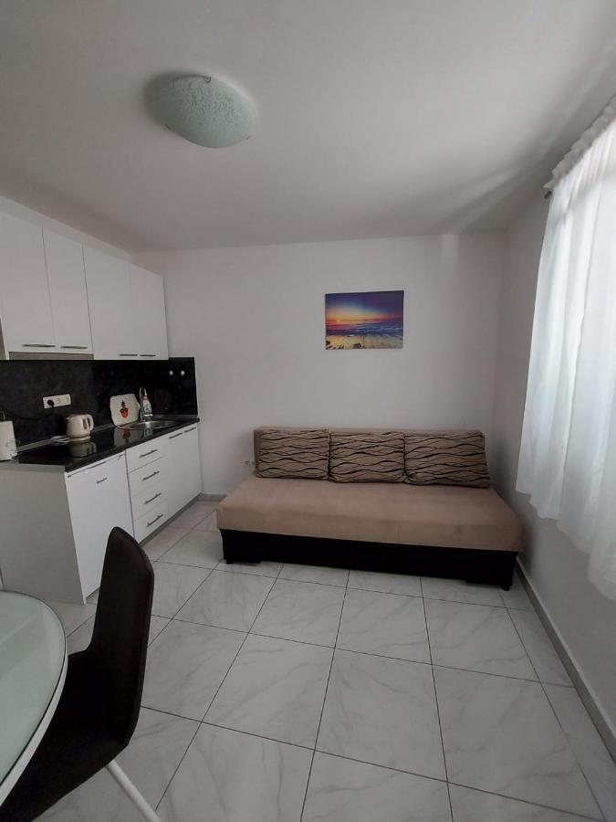 Sea Star Appartement Gradac  Buitenkant foto