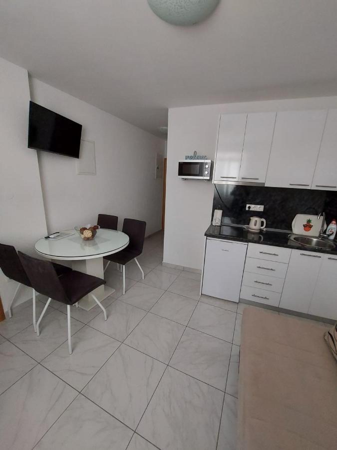 Sea Star Appartement Gradac  Buitenkant foto