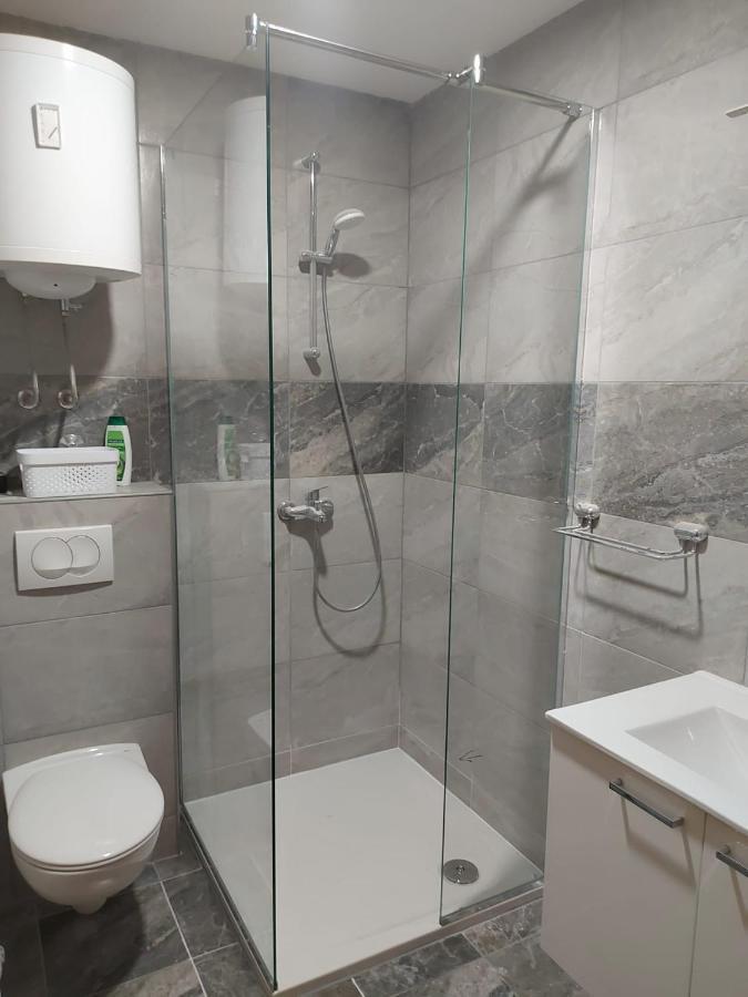 Sea Star Appartement Gradac  Buitenkant foto