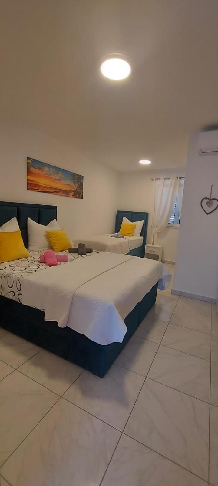 Sea Star Appartement Gradac  Buitenkant foto