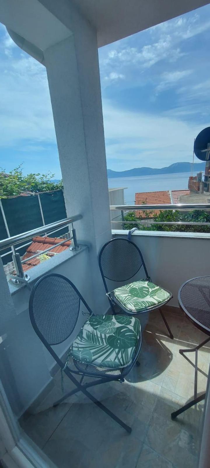 Sea Star Appartement Gradac  Buitenkant foto