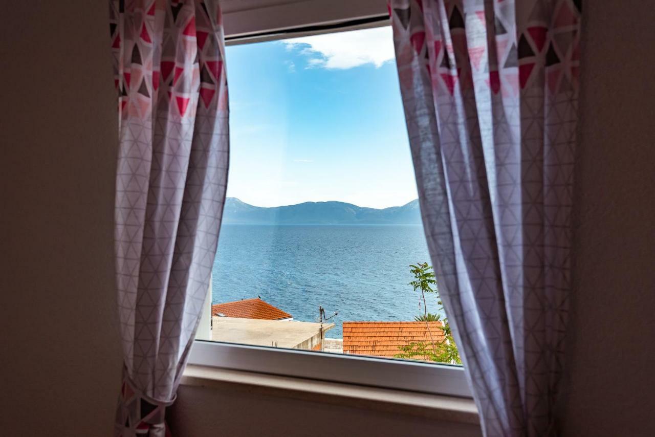Sea Star Appartement Gradac  Buitenkant foto